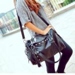 Style Rivets Tassel Handbag Shoulder Bag..