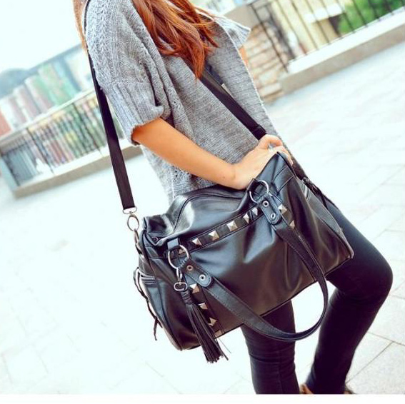 Style Rivets Tassel Handbag Shoulder Bag [grhmf2200012]